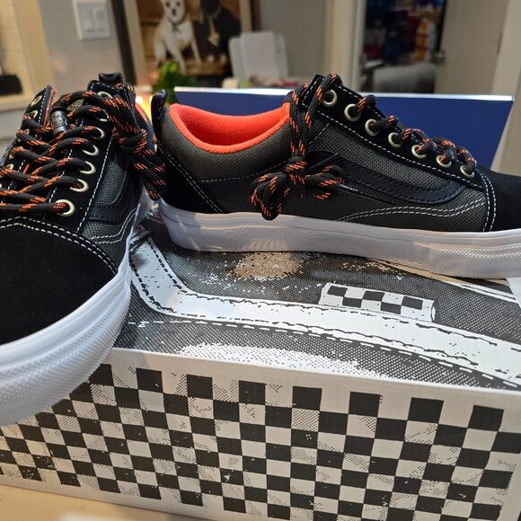 Vans X Spitfire Wheels Skate Old Skool Black/Flame Sneakers Men's Size 11 NEW - Picture 4 of 15